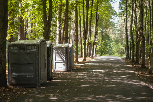 Types of Portable Toilets We Offer in Roeland Park, KS